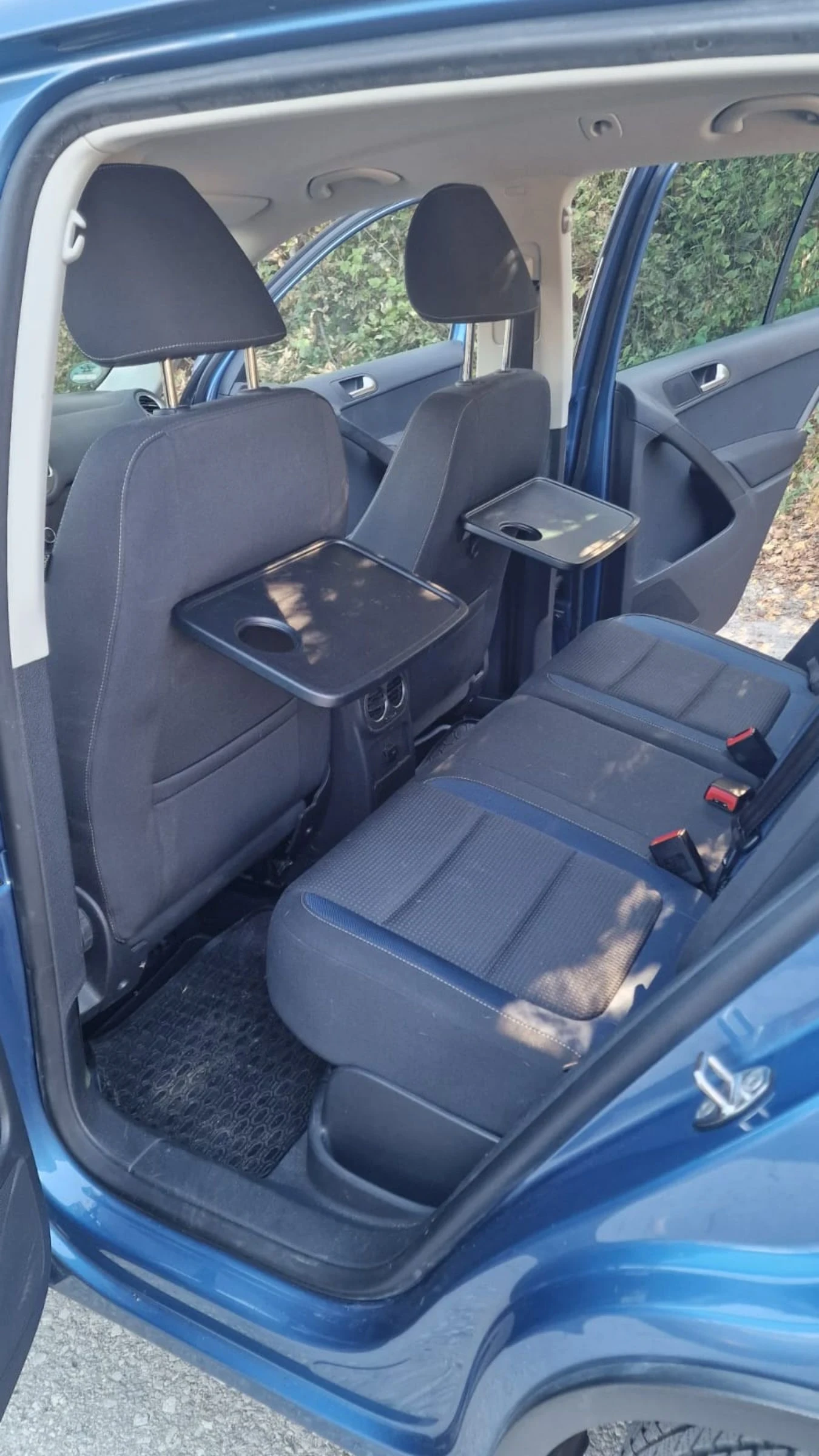 VW Tiguan, снимка 6 - Автомобили и джипове - 54238559