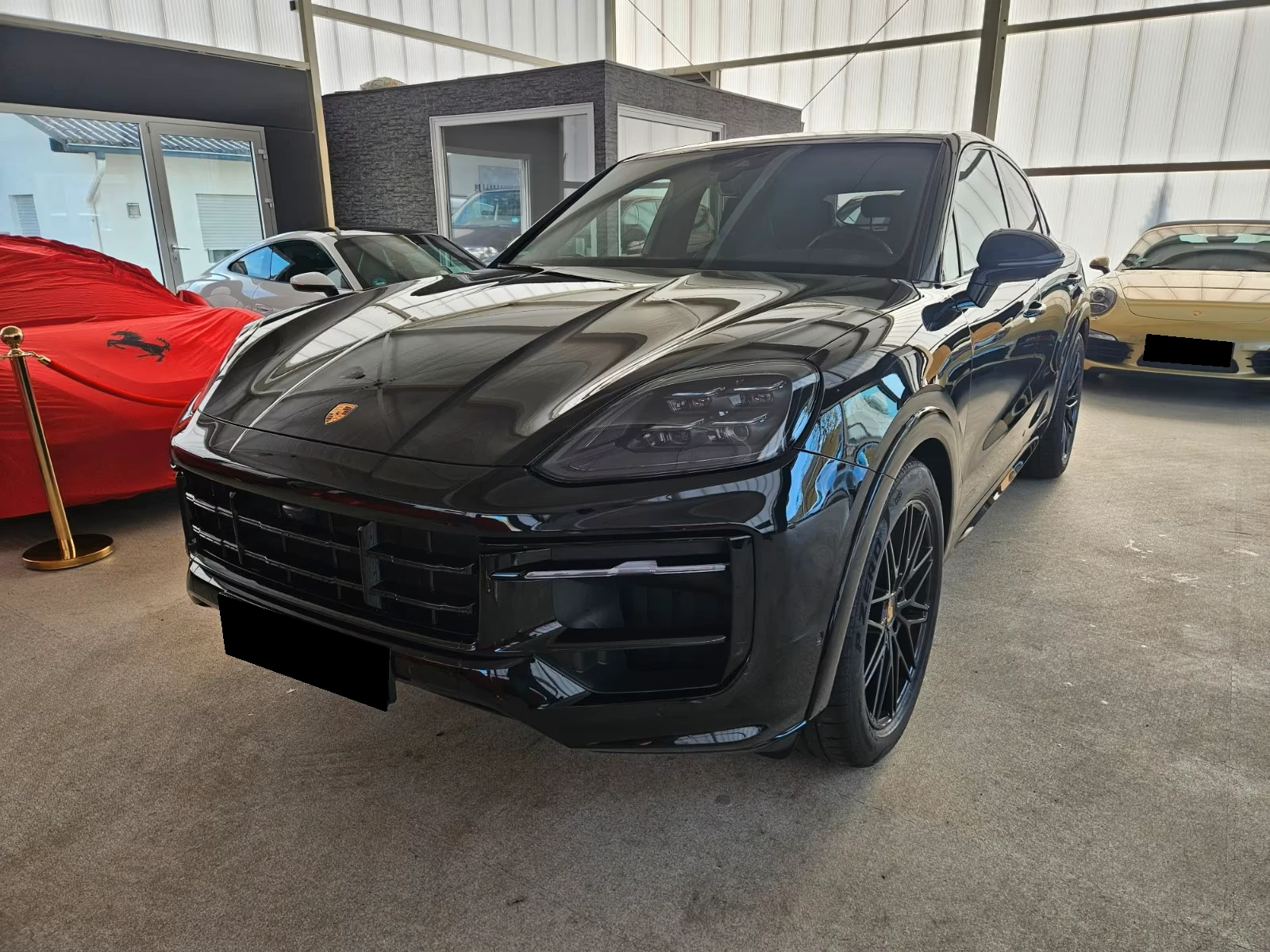 Porsche Cayenne GTS* COUPE* PANO* 360CAM* DISTR* KEYLESS* MEMORY* 