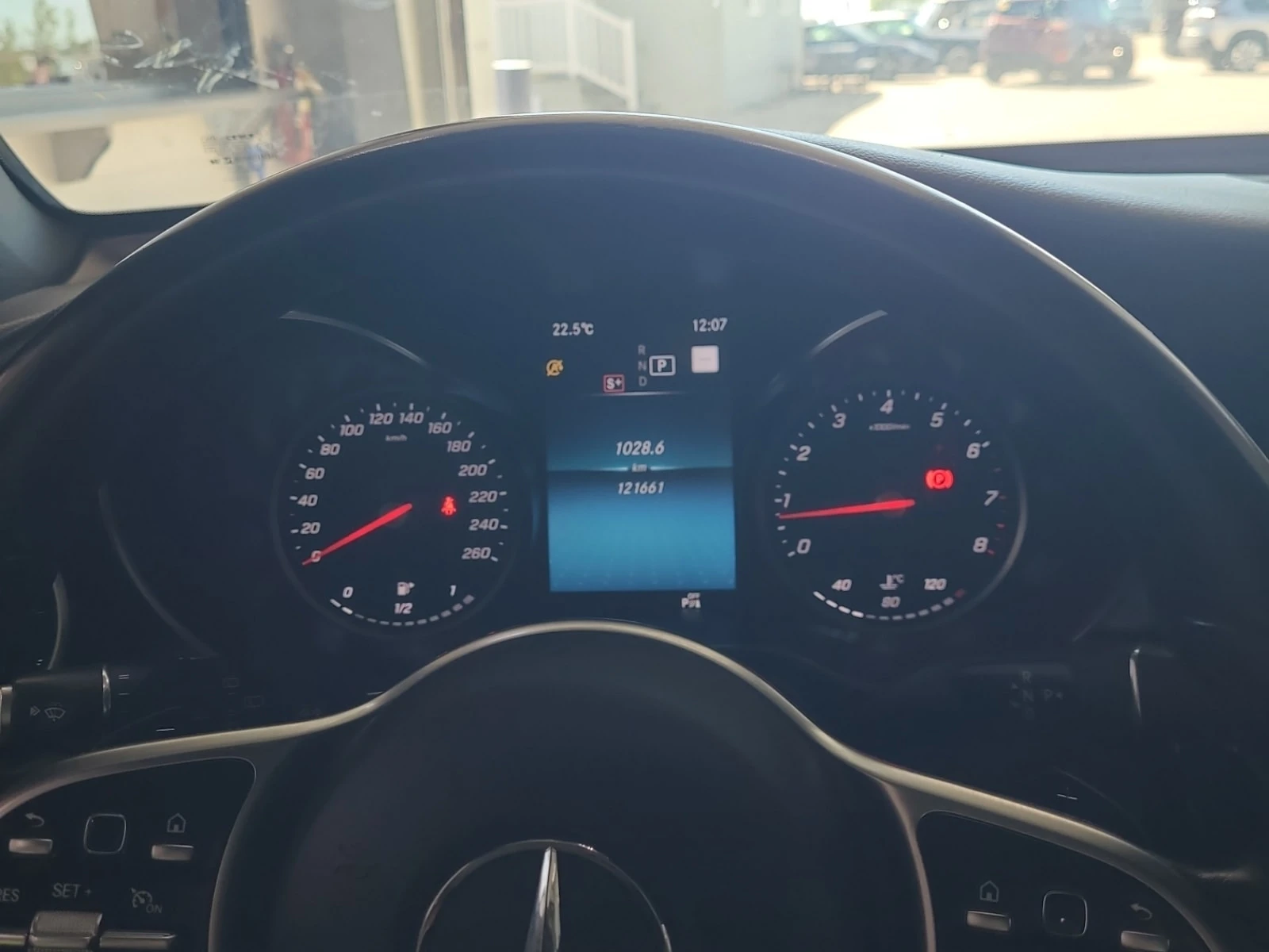 Mercedes-Benz GLC 300 * АВТОКРЕДИТ * ГЛАВНО ПРЕДСТАВИТЕЛСТВО, снимка 10 - Автомобили и джипове - 56005828