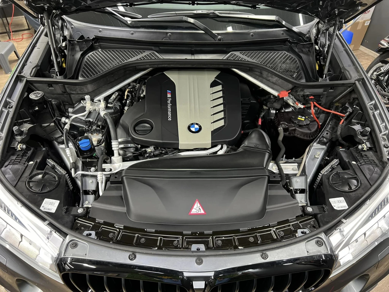 BMW X5 M50D, снимка 17 - Автомобили и джипове - 56160248