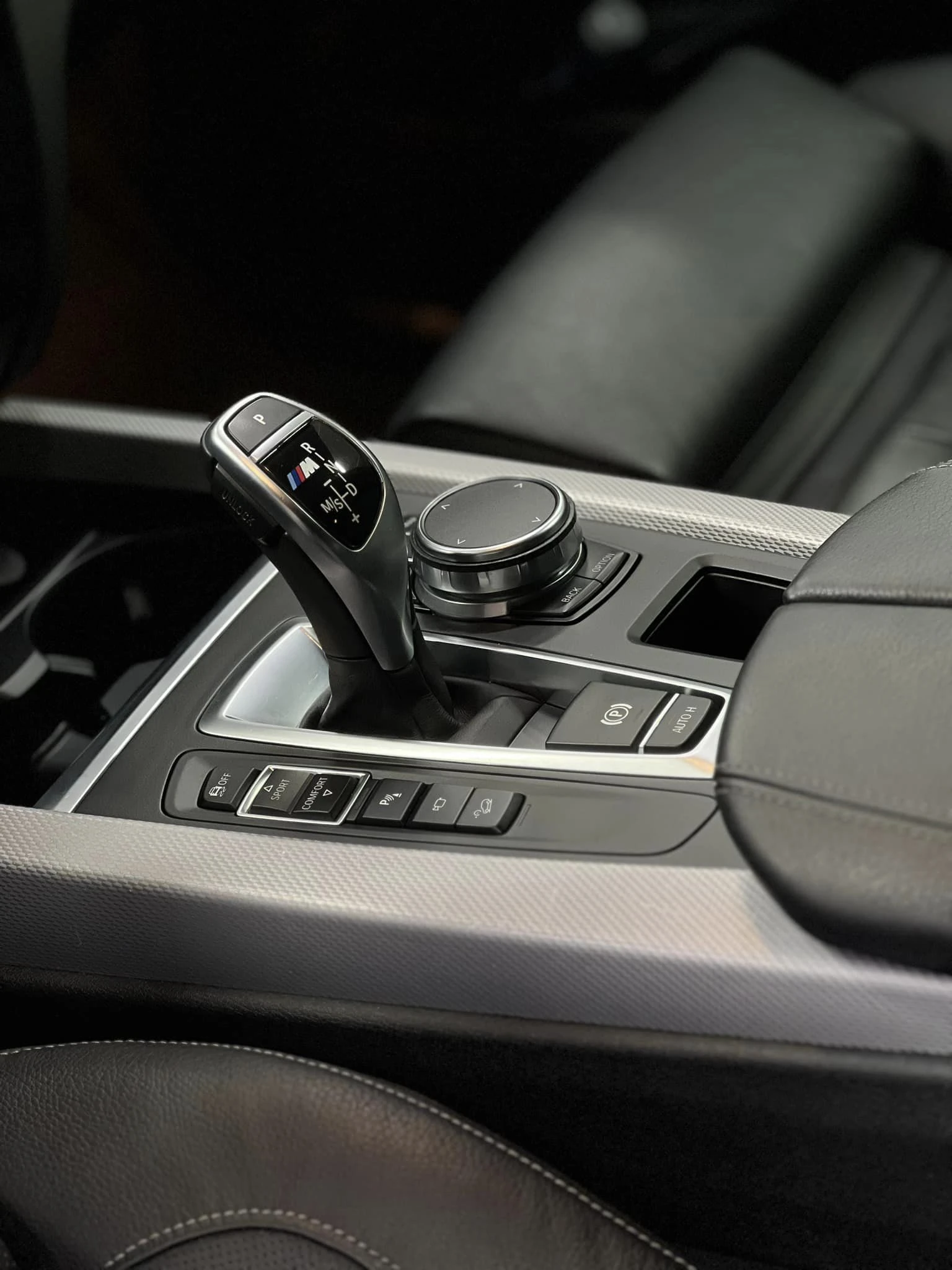 BMW X5 M50D, снимка 13 - Автомобили и джипове - 56160248