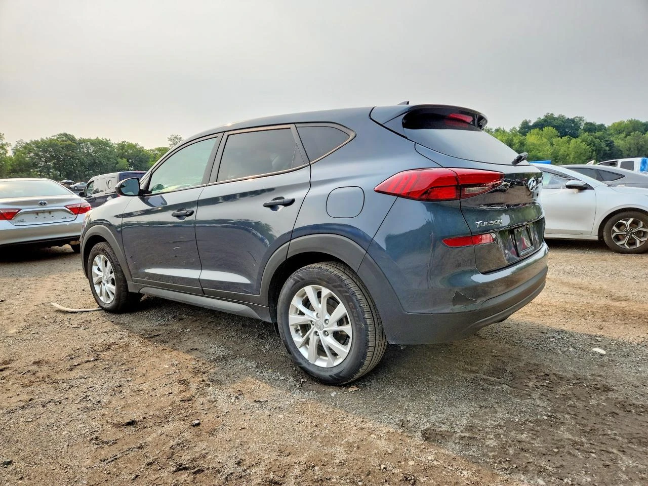 Hyundai Tucson 2.0l Se, снимка 2 - Автомобили и джипове - 56417678