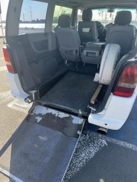Mercedes-Benz V 200, снимка 8