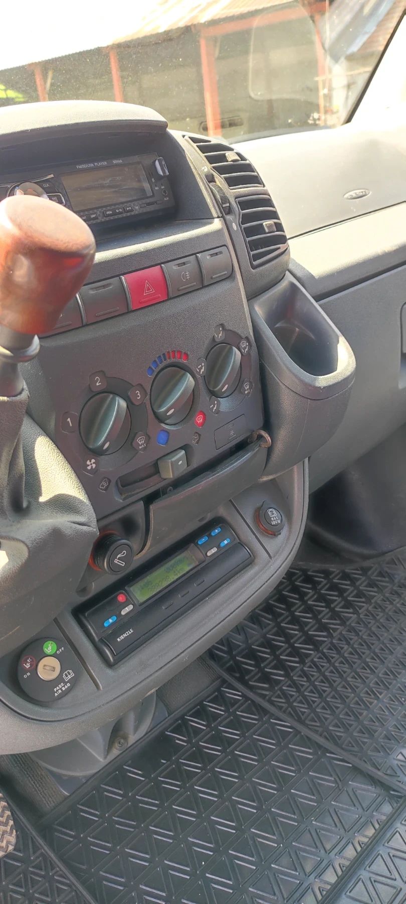 Peugeot Boxer Климатик 2.8hdi - изображение 5