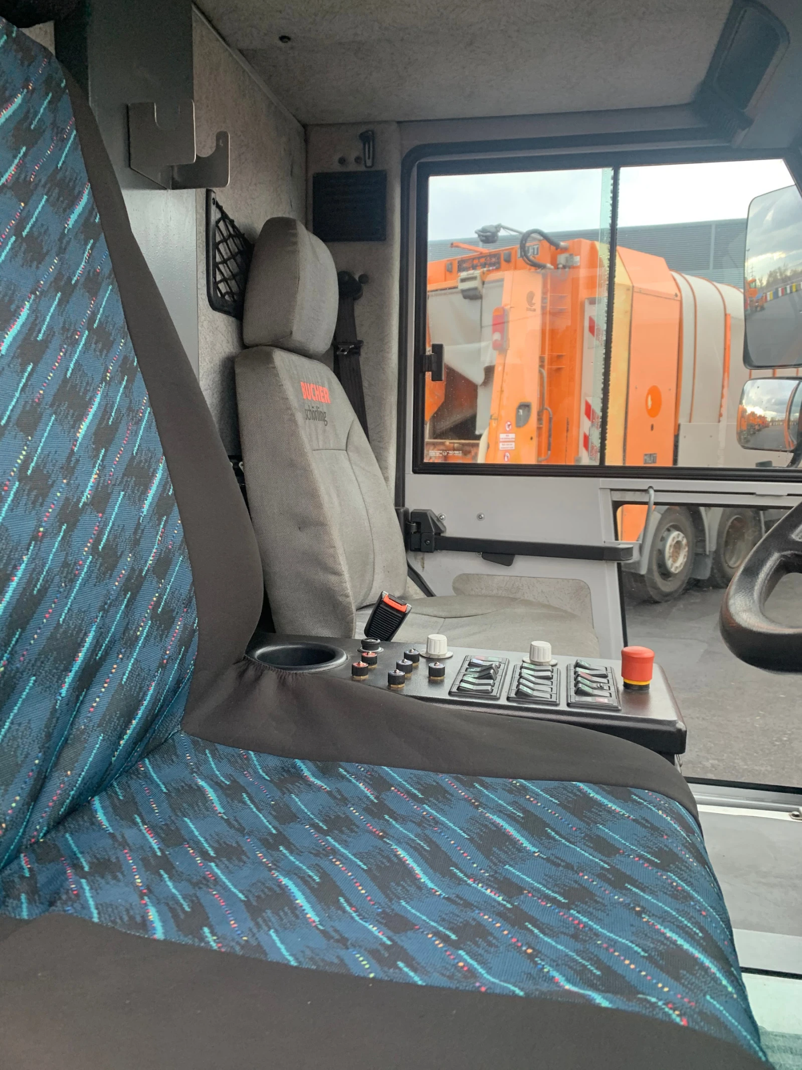 Bucher CityCat 5000 | Mobile.bg   14