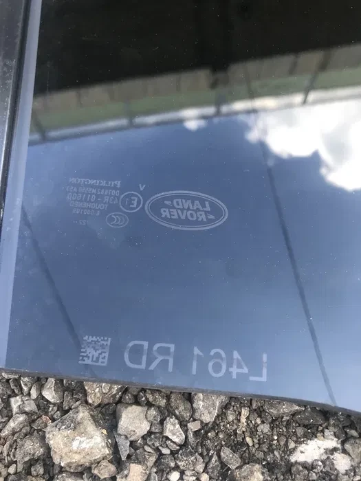 Странично стъкло за Рейндж Ровър Спорт Range Rover Sport 2023 година, снимка 6 - Части - 56231790