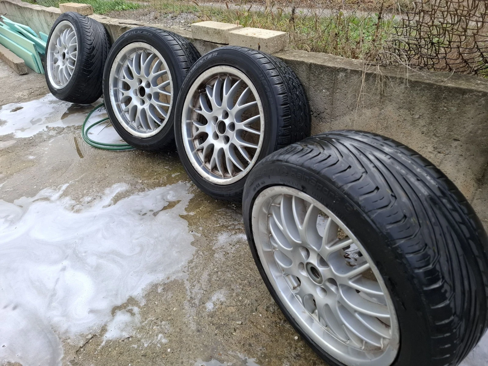 Гуми с джанти 225/45R17 | Mobile.bg — изображение 1