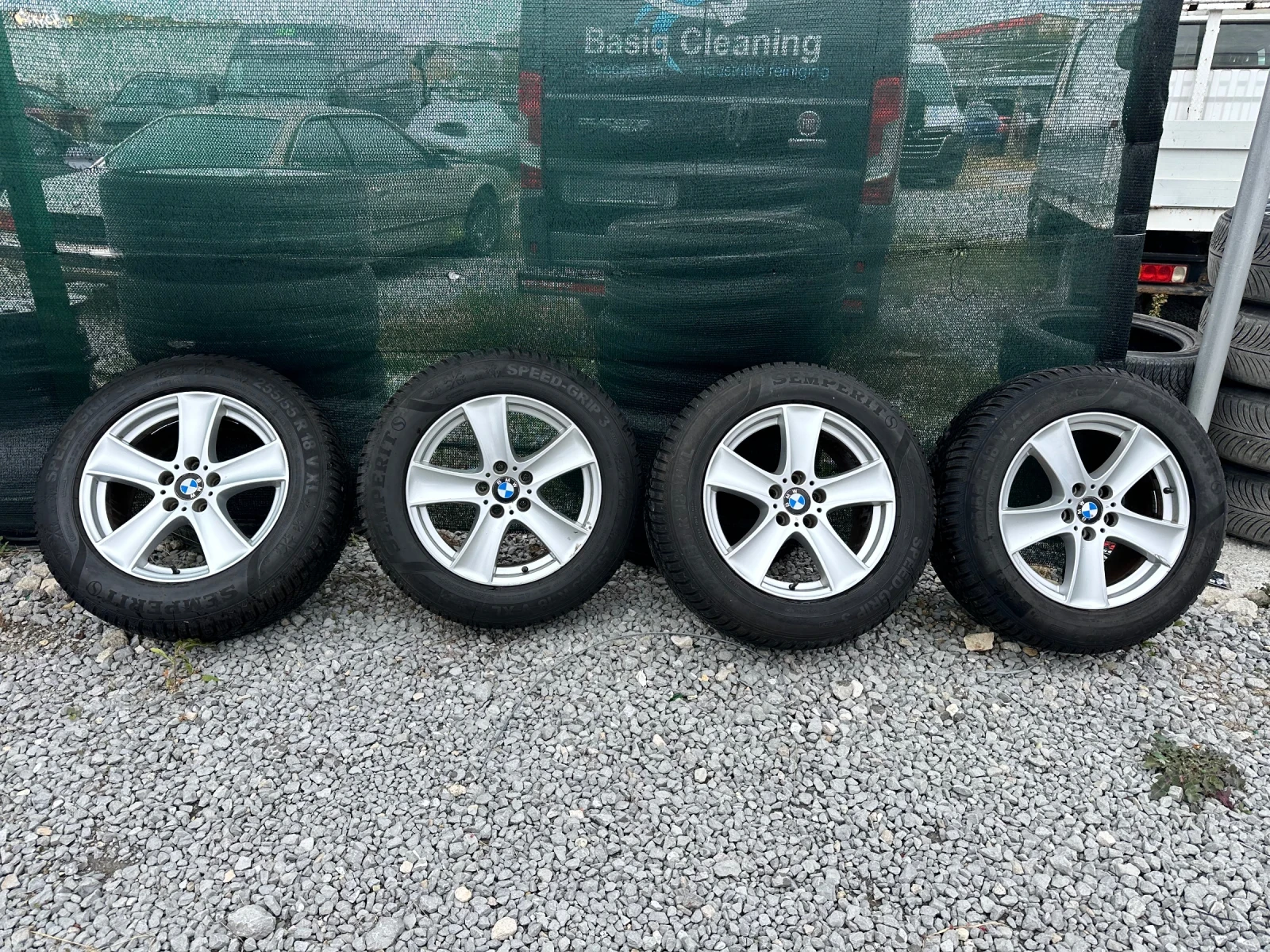 Гуми с джанти Semperit 255/55R18