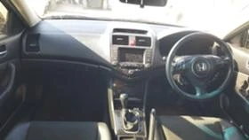 Honda Accord 2.2D 6скорости, снимка 6
