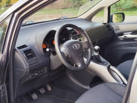 Toyota Auris 1.33vvti 103000km, снимка 11