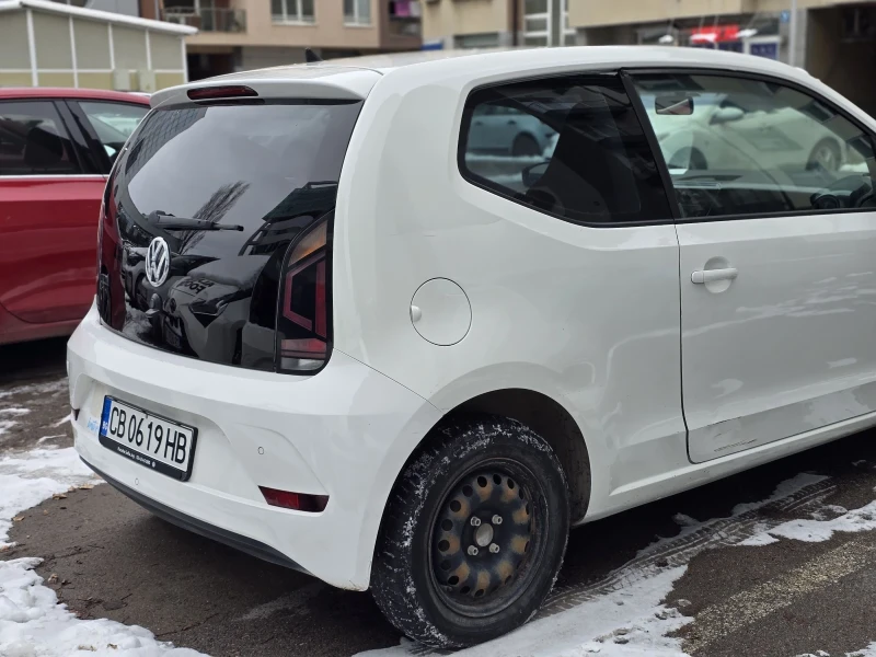 VW Up 1.0, снимка 7 - Автомобили и джипове - 48681037