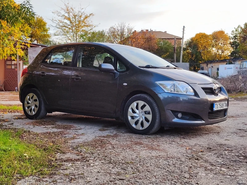 Toyota Auris 1.33vvti 103000km, снимка 5 - Автомобили и джипове - 47554952