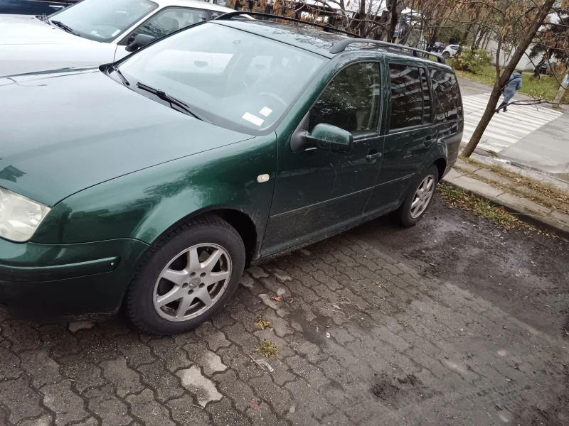 VW Bora 2.3 v 5, снимка 3 - Автомобили и джипове - 47977592