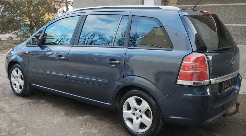 Opel Zafira 1.6 / 105к.с , снимка 4 - Автомобили и джипове - 48866795