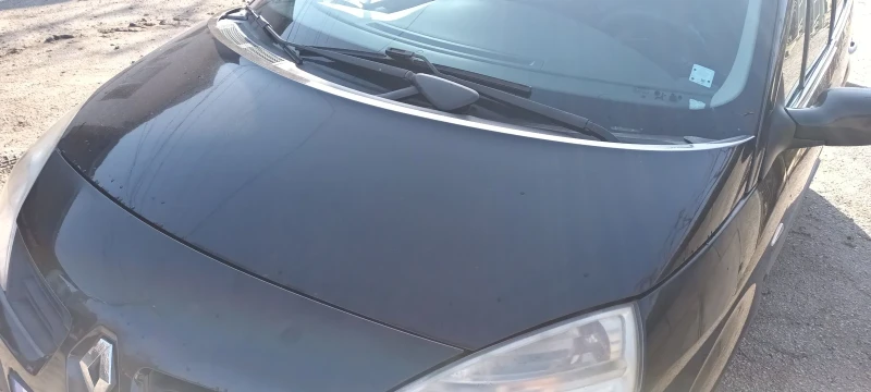 Renault Scenic 2.0 135 коня газ-бензин, снимка 9 - Автомобили и джипове - 48880669