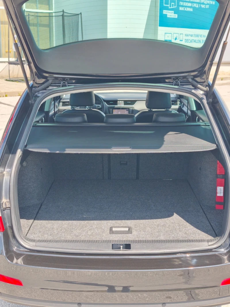 Skoda Octavia 1, 8TSi DSG 4x4 НАВИГАЦИЯ САМО ПАРКИРАНЕ ШВЕЙЦАРИЯ, снимка 13 - Автомобили и джипове - 50034120