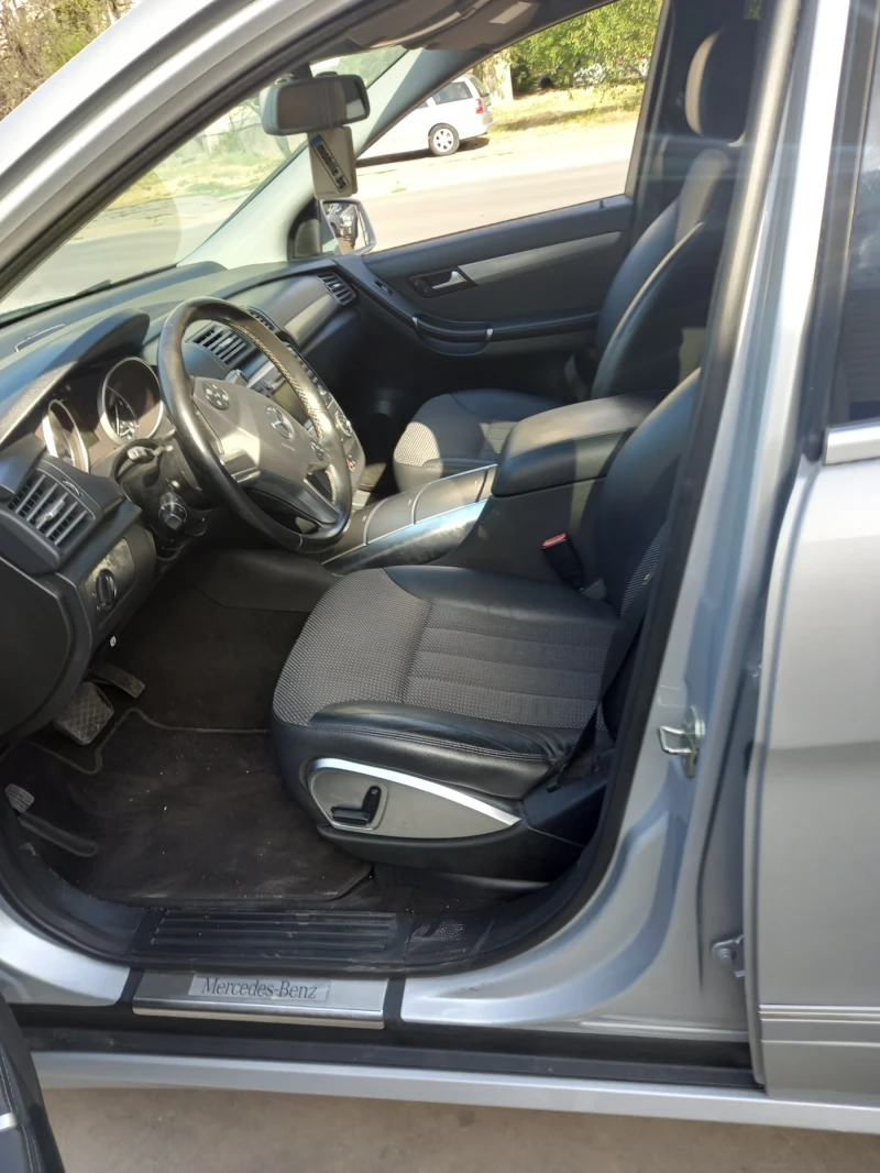 Mercedes-Benz R 350, снимка 7 - Автомобили и джипове - 52535647