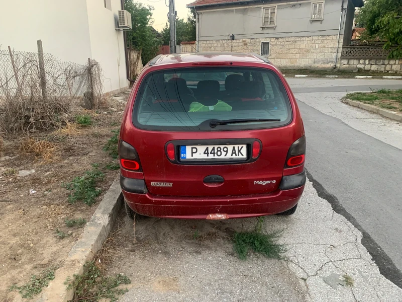 Renault Scenic 1, 6, снимка 3 - Автомобили и джипове - 52371882