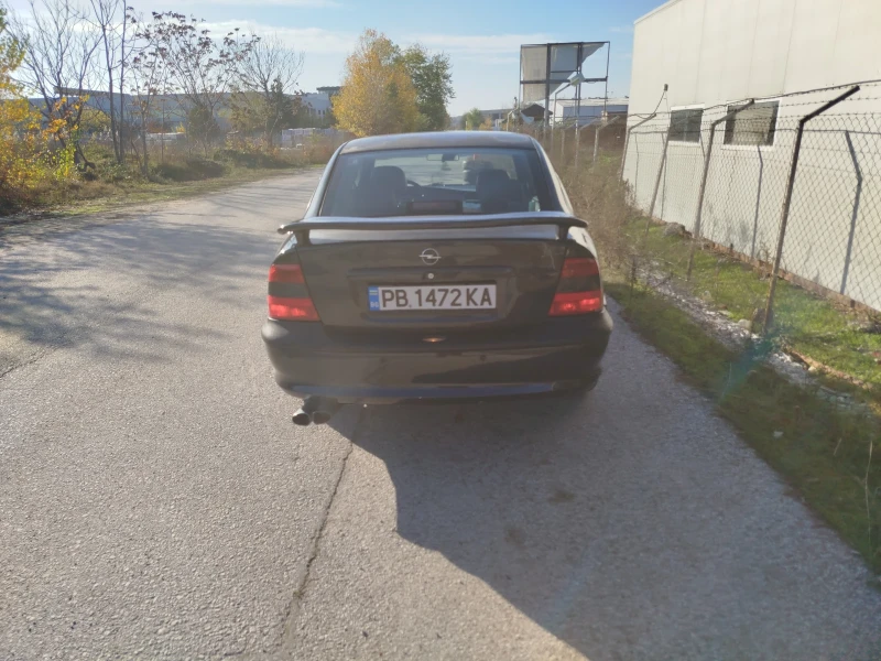 Opel Vectra, снимка 13 - Автомобили и джипове - 52432144