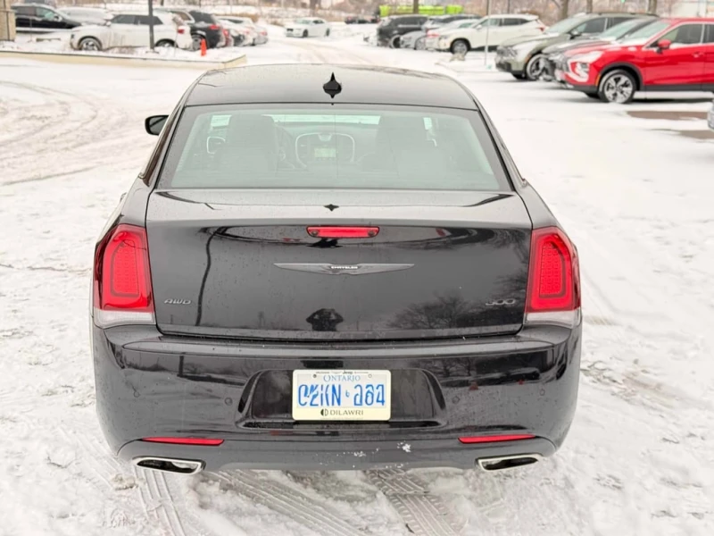 Chrysler 300c * 300 Touring L * CARFAX * ЦЕНА ДО БГ, снимка 4 - Автомобили и джипове - 53013856