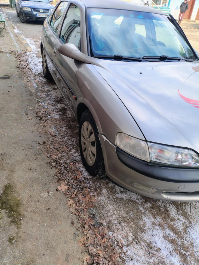 Opel Vectra B, снимка 5 - Автомобили и джипове - 53181951