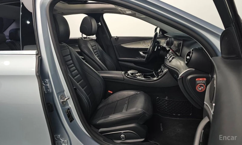 Mercedes-Benz E 350, снимка 10 - Автомобили и джипове - 53277472