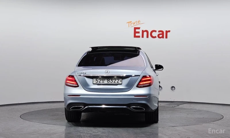 Mercedes-Benz E 350, снимка 4 - Автомобили и джипове - 53277472
