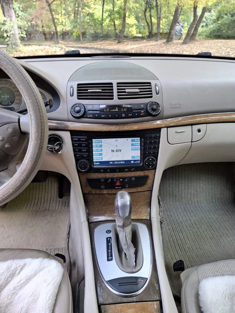 Mercedes-Benz E 320 E320, снимка 6 - Автомобили и джипове - 53413392