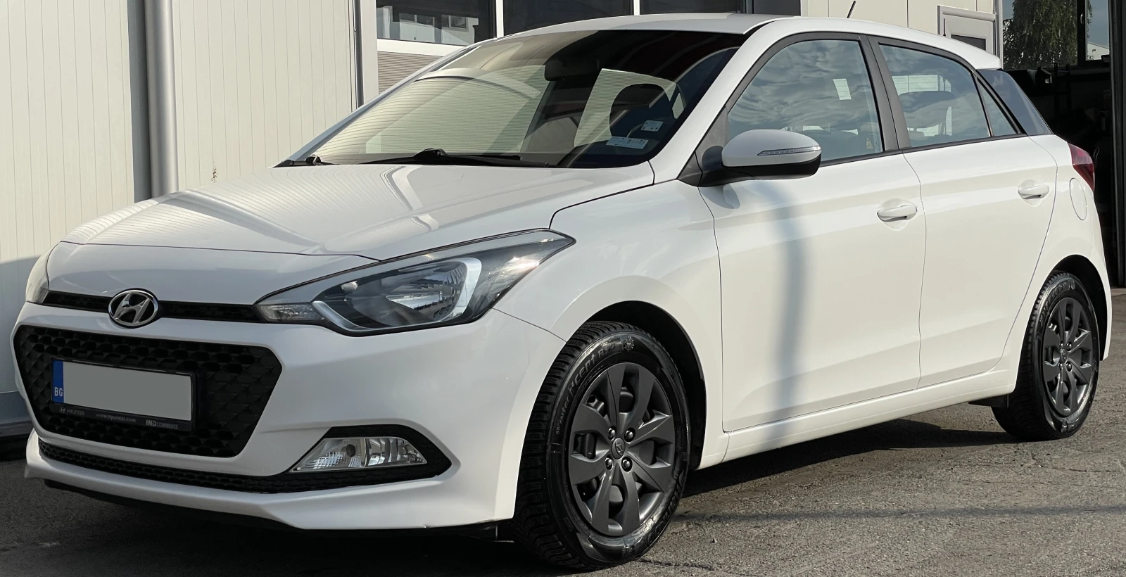 Hyundai I20 Върнат от Лизинг Euro 6B  - [1] 