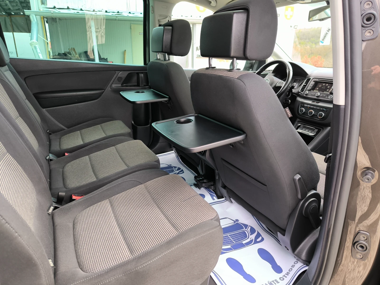 VW Sharan 2.0 TDi * 170к.с * 4х4 * 7местен* LUX SWISS - изображение 9