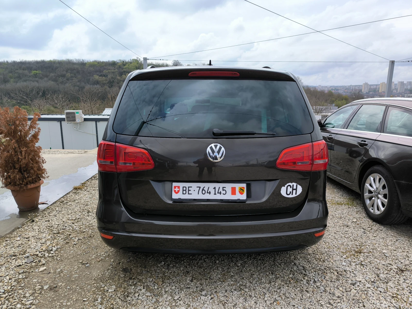 VW Sharan 2.0 TDi * 170к.с * 4х4 * 7местен* LUX SWISS - изображение 5