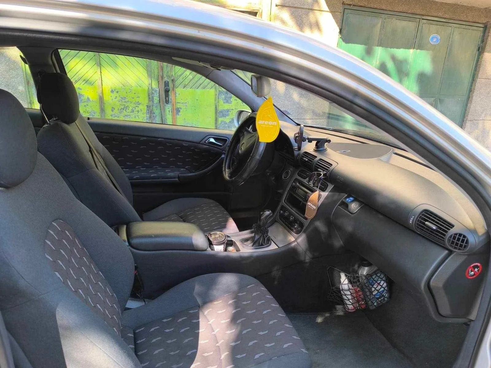 Mercedes-Benz C 180  - изображение 5