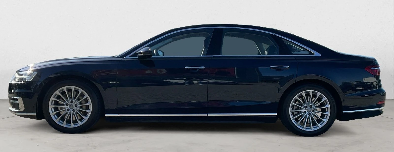 Audi A8 L* Quattro* B&O* Вентилация - изображение 3