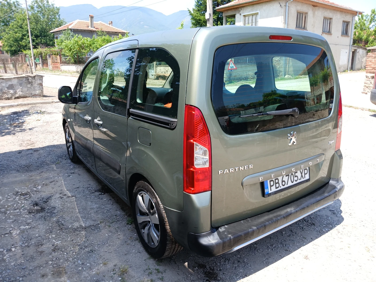 Peugeot Partner 1.6l 90hp бензин\газ - изображение 5