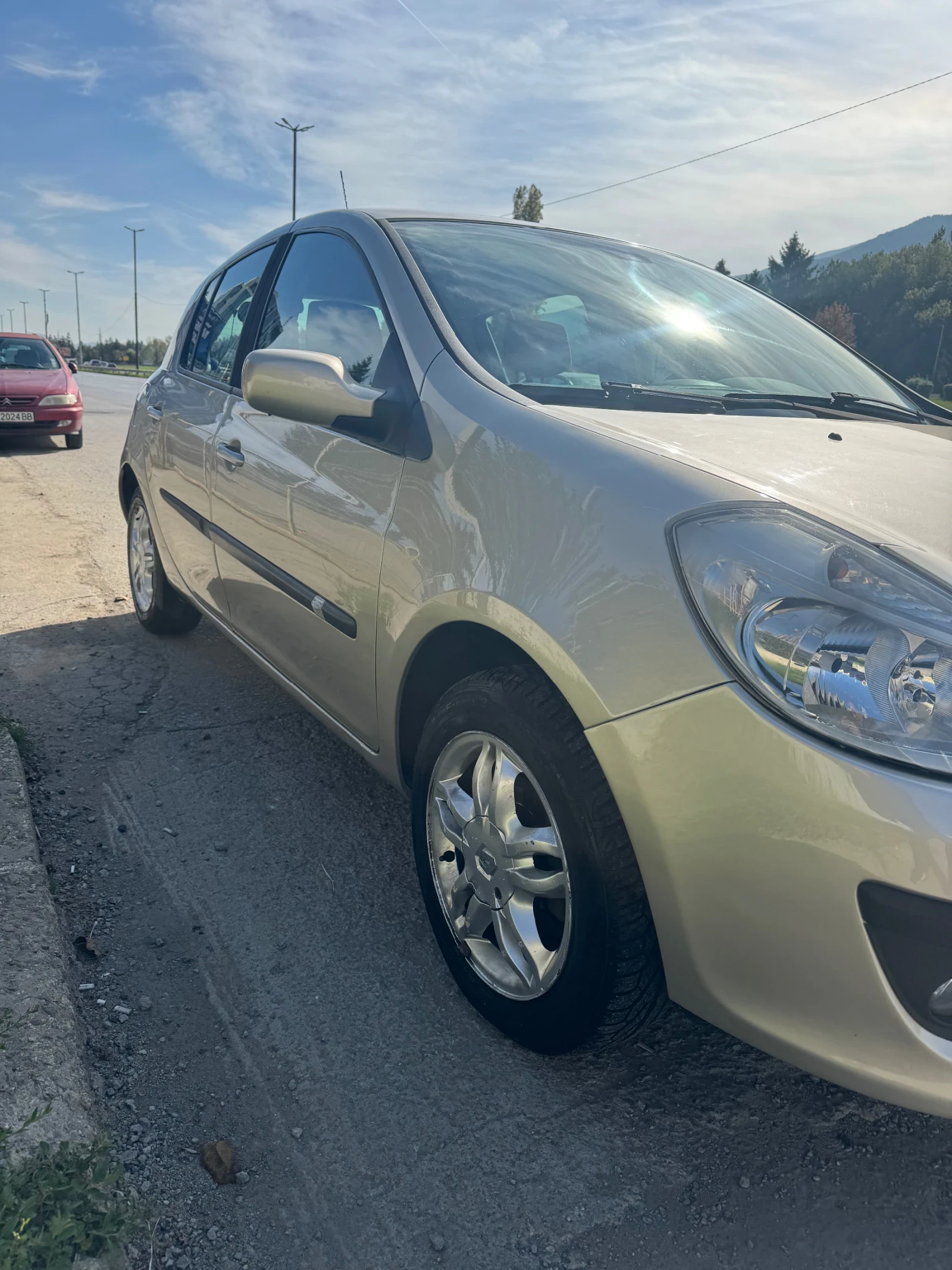 Renault Clio 1.4 98 к.с.   2006 г. | Отлично състояние - изображение 6