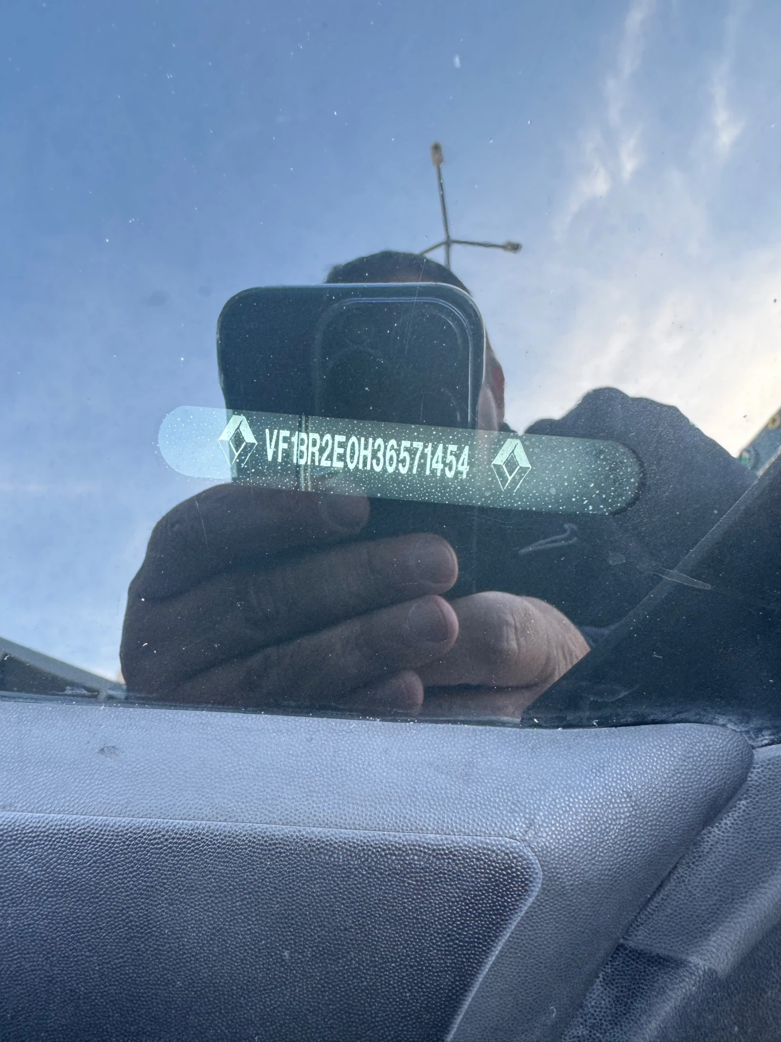 Renault Clio 1.4 98 ..   2006 . |   | Mobile.bg   15