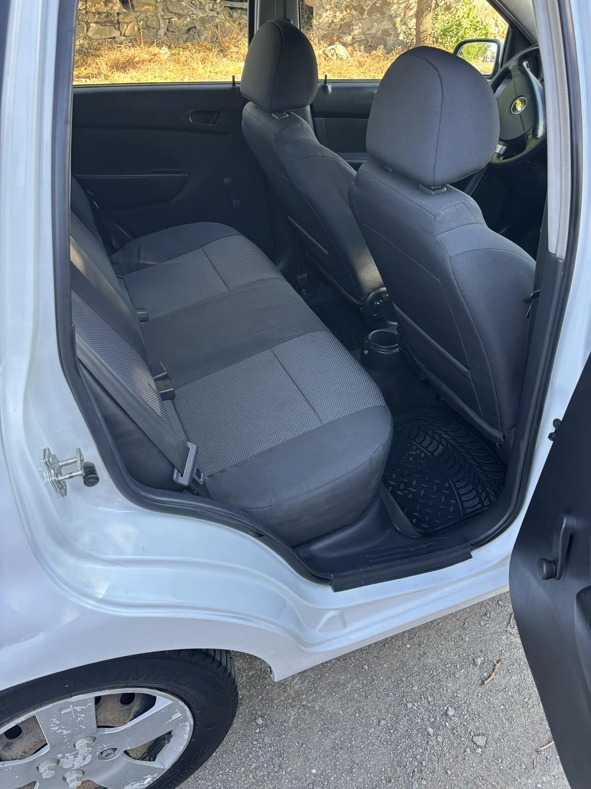 Chevrolet Aveo 1.2- 16V 4цил. 82hp - изображение 8