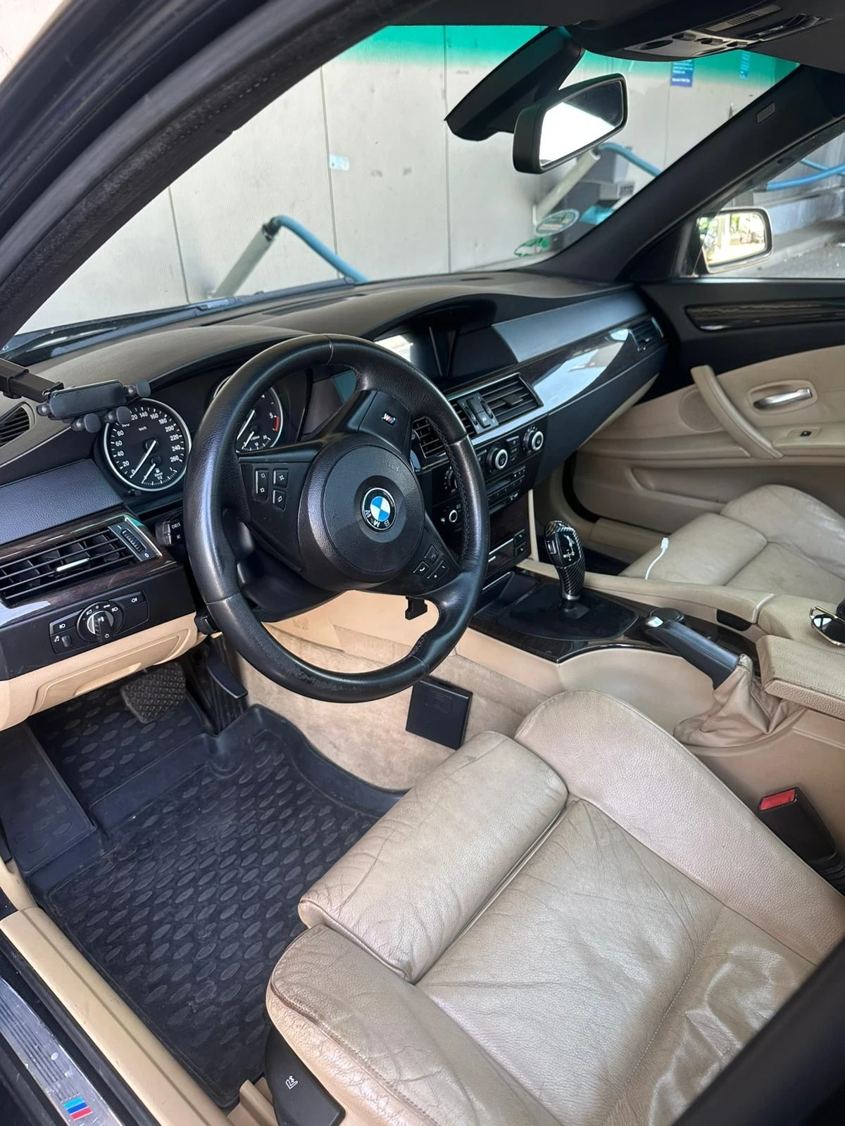 BMW 525 E61 3, 0d  M-pack Facelift  - изображение 2