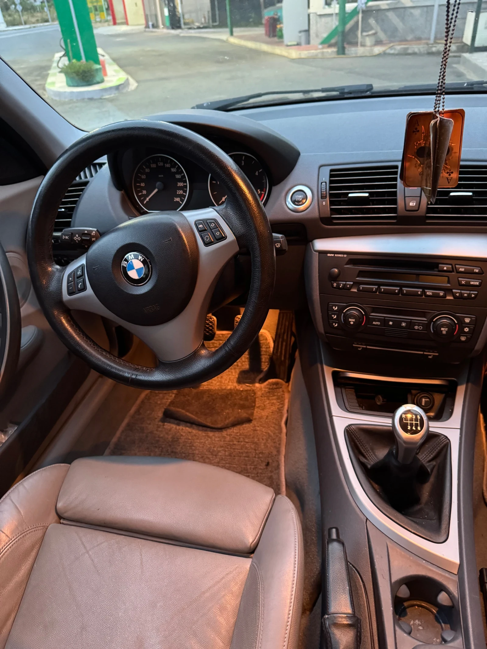BMW 120  - изображение 6