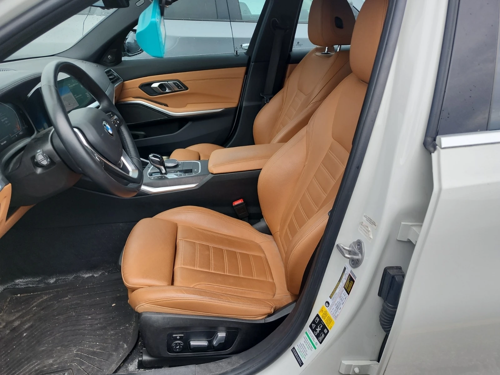 BMW 330 * XDRIVE* * АВТОКРЕДИТ* * ЦЕНА ДО БЪЛГАРИЯ*  - изображение 7