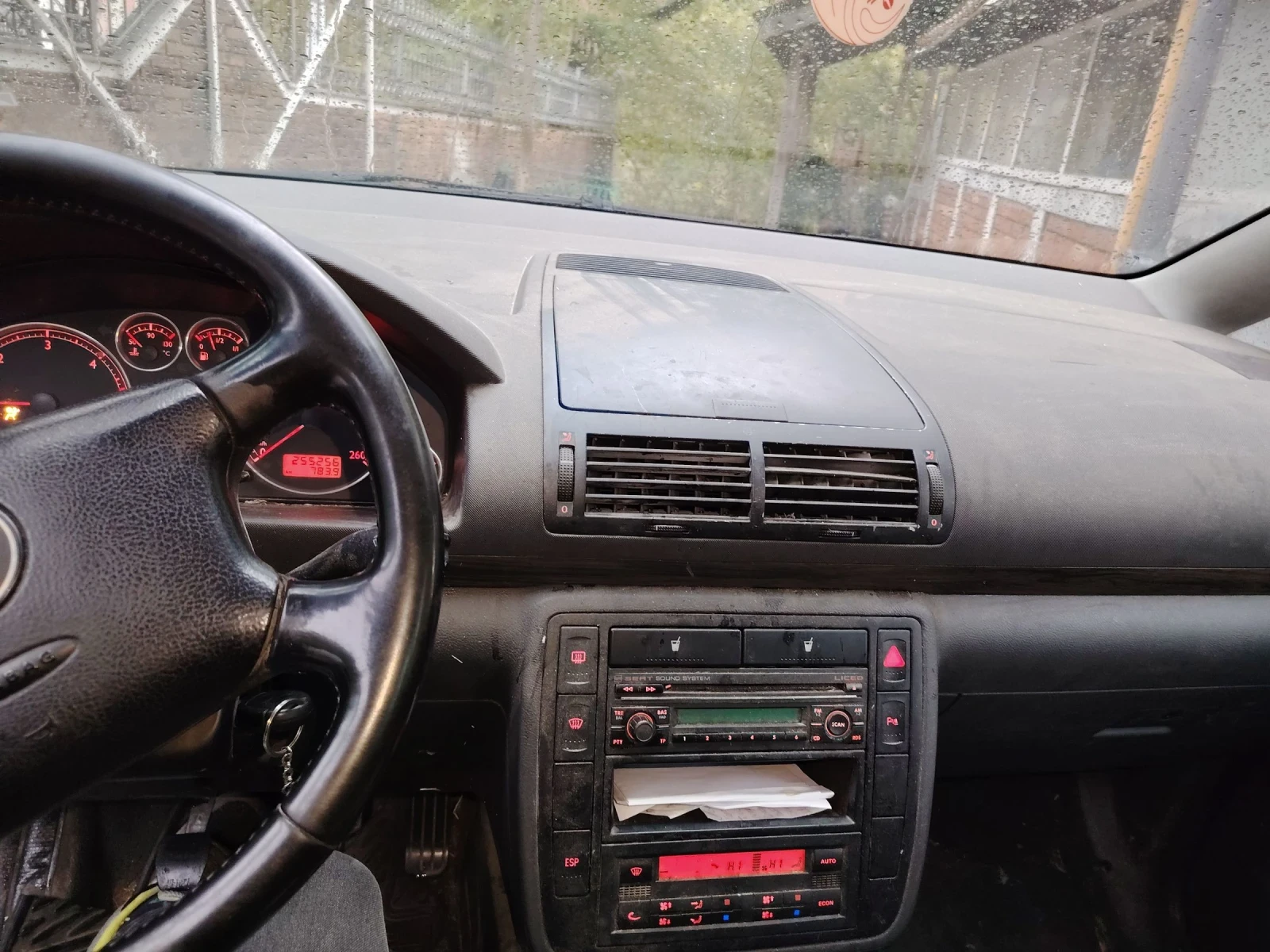 Seat Alhambra 4x4. 6-скорости - изображение 4