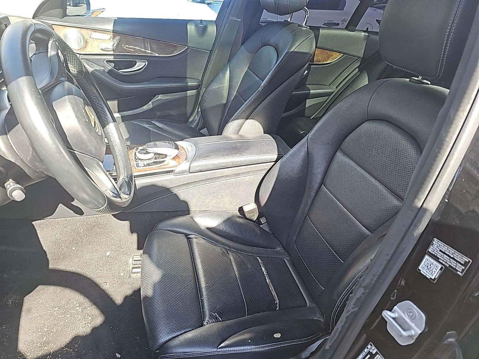 Mercedes-Benz C 300  - изображение 6