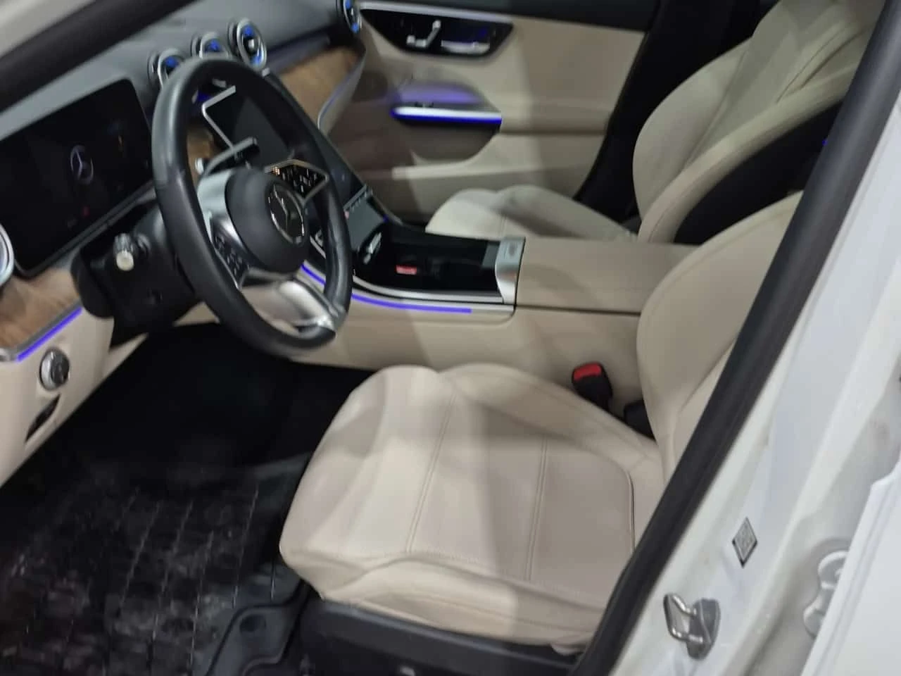 Mercedes-Benz C 300 * CARFAX * ПАНОРАМА * 2 КЛЮЧА * , снимка 8 - Автомобили и джипове - 54119035