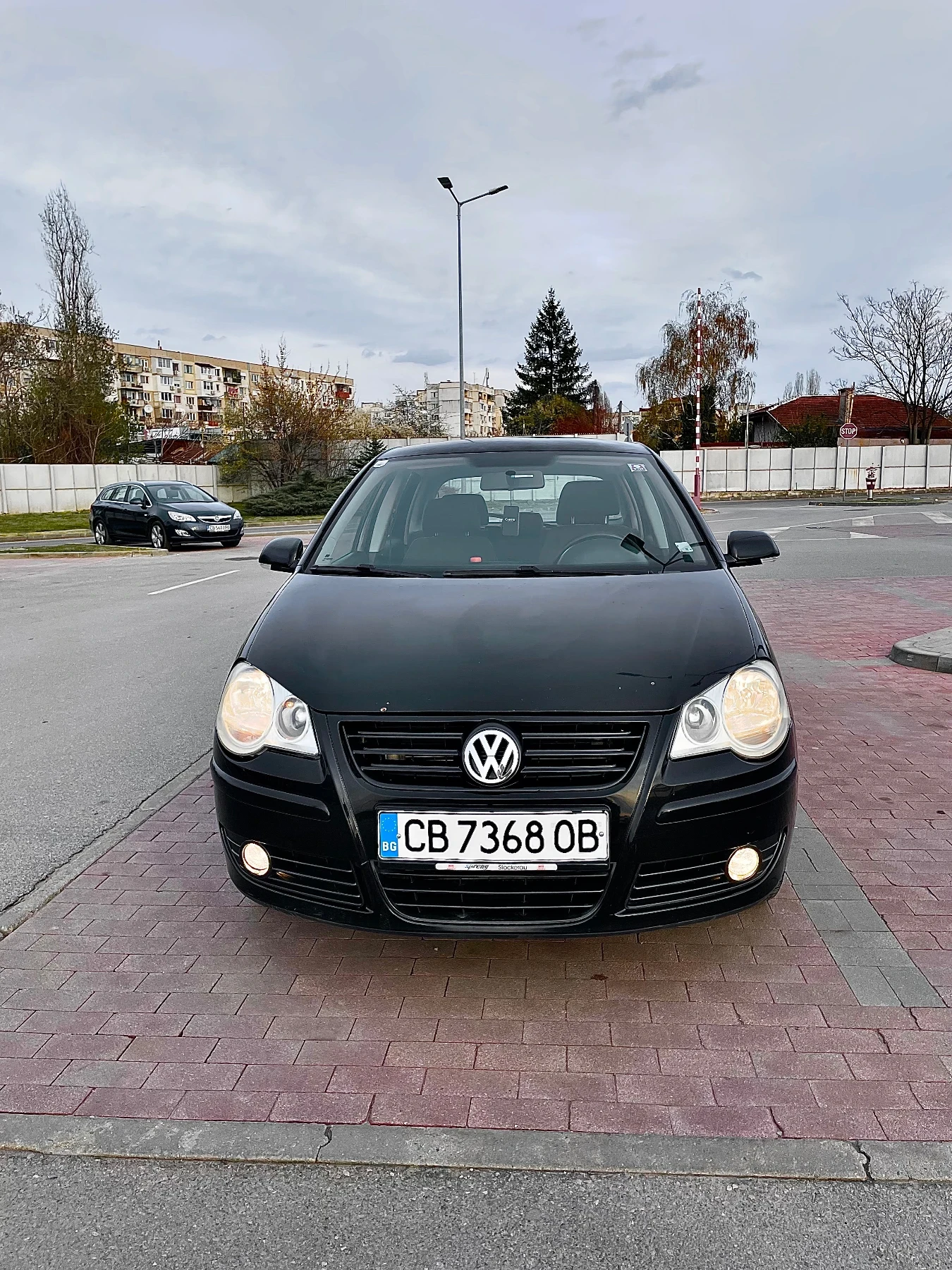 VW Polo, снимка 2 - Автомобили и джипове - 54172167