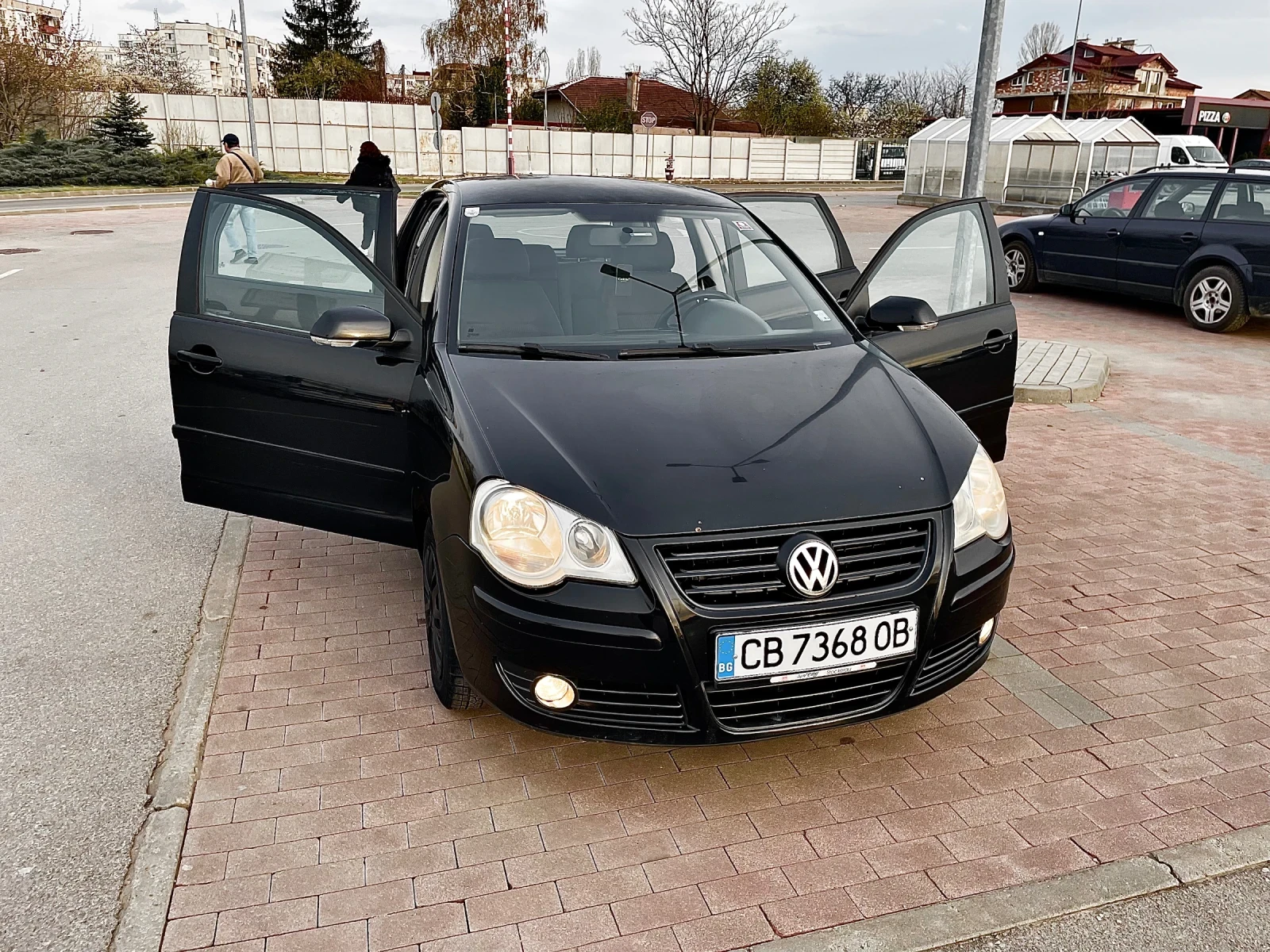 VW Polo, снимка 10 - Автомобили и джипове - 54172167