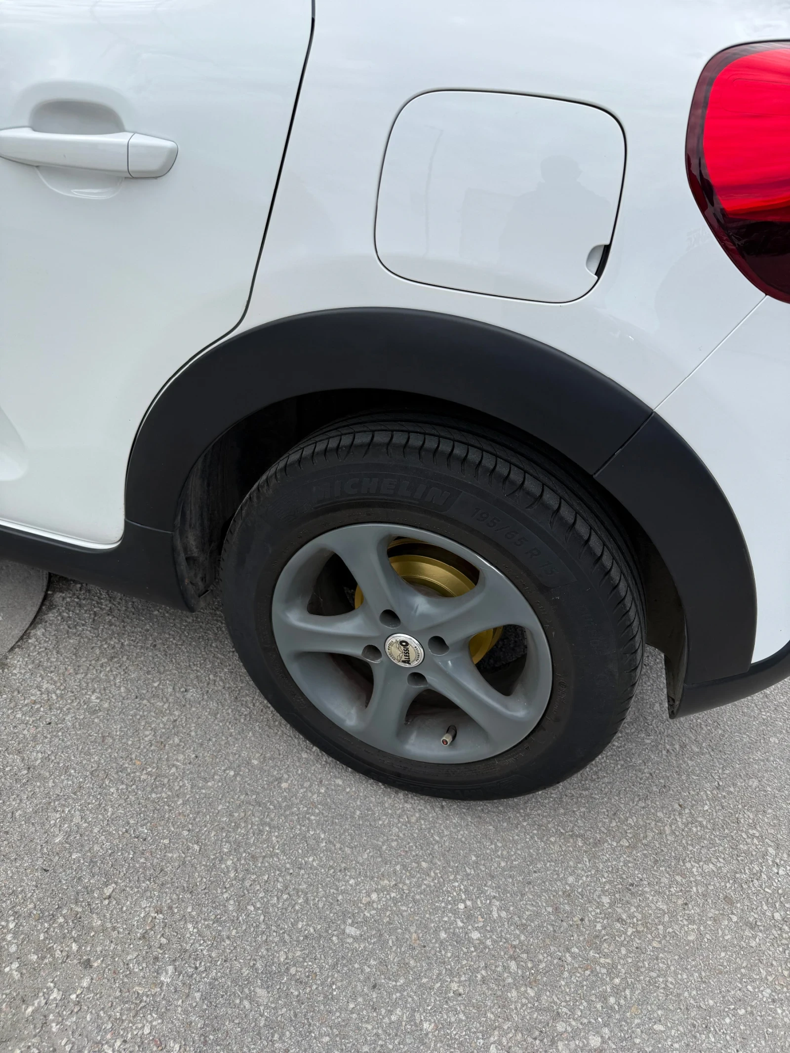 Citroen C3 1.2, снимка 10 - Автомобили и джипове - 54400177