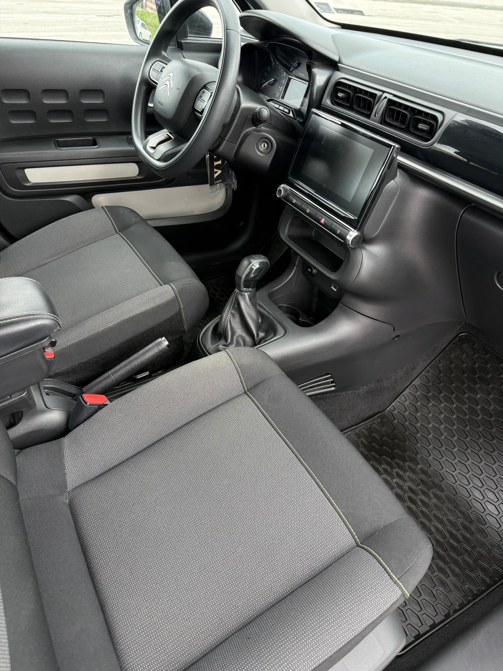 Citroen C3 1.2, снимка 7 - Автомобили и джипове - 54400177
