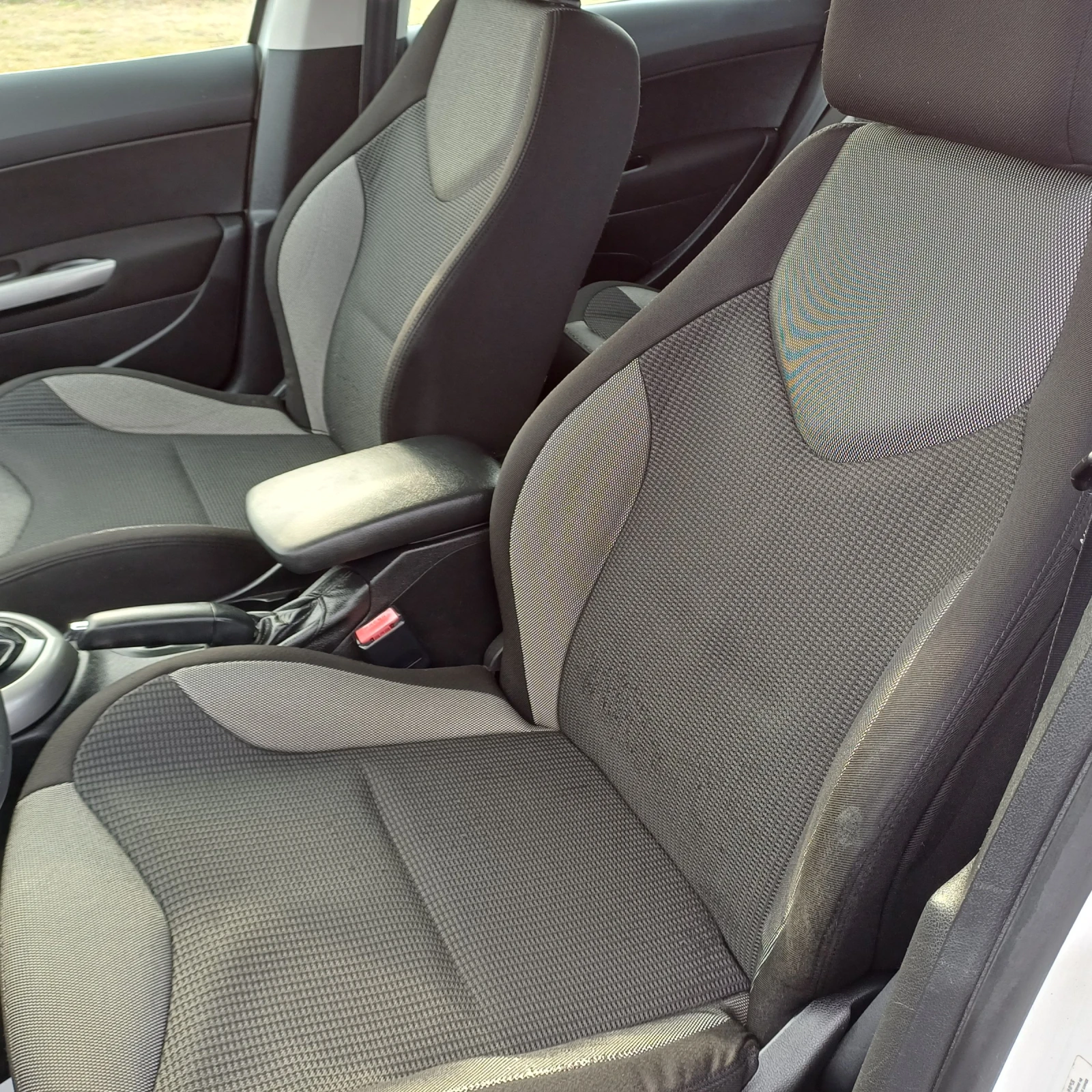 Peugeot 308, снимка 9 - Автомобили и джипове - 54828149