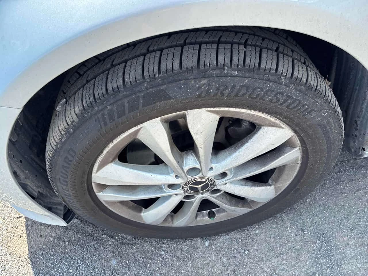 Mercedes-Benz C 300 БЕЗ ЗАБЕЛЕЖКИ * КЛИП НА МОТОРА * ПРЕДСТАВИТЕЛСТВО, снимка 7 - Автомобили и джипове - 55325656