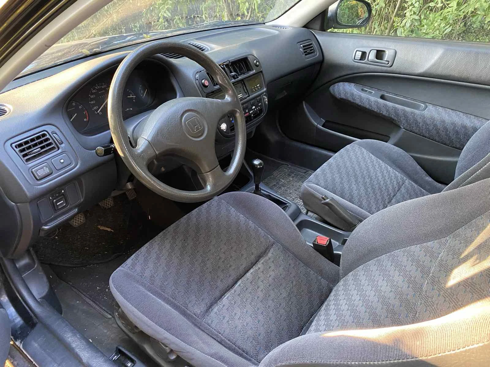 Honda Civic 1.4is, снимка 8 - Автомобили и джипове - 55533773